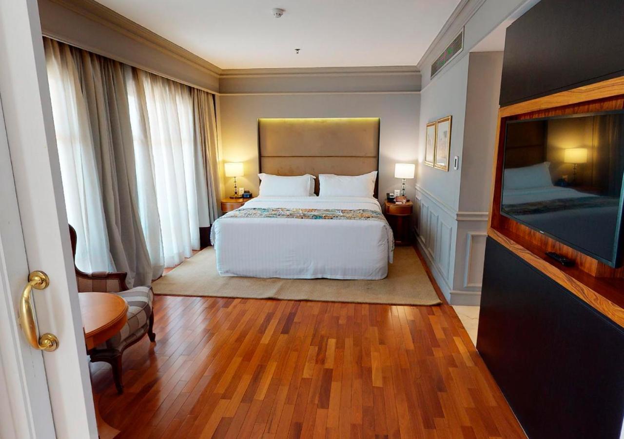 Gran Estanplaza Berrini Hotel Sao Paulo Bagian luar foto A bedroom at the hotel