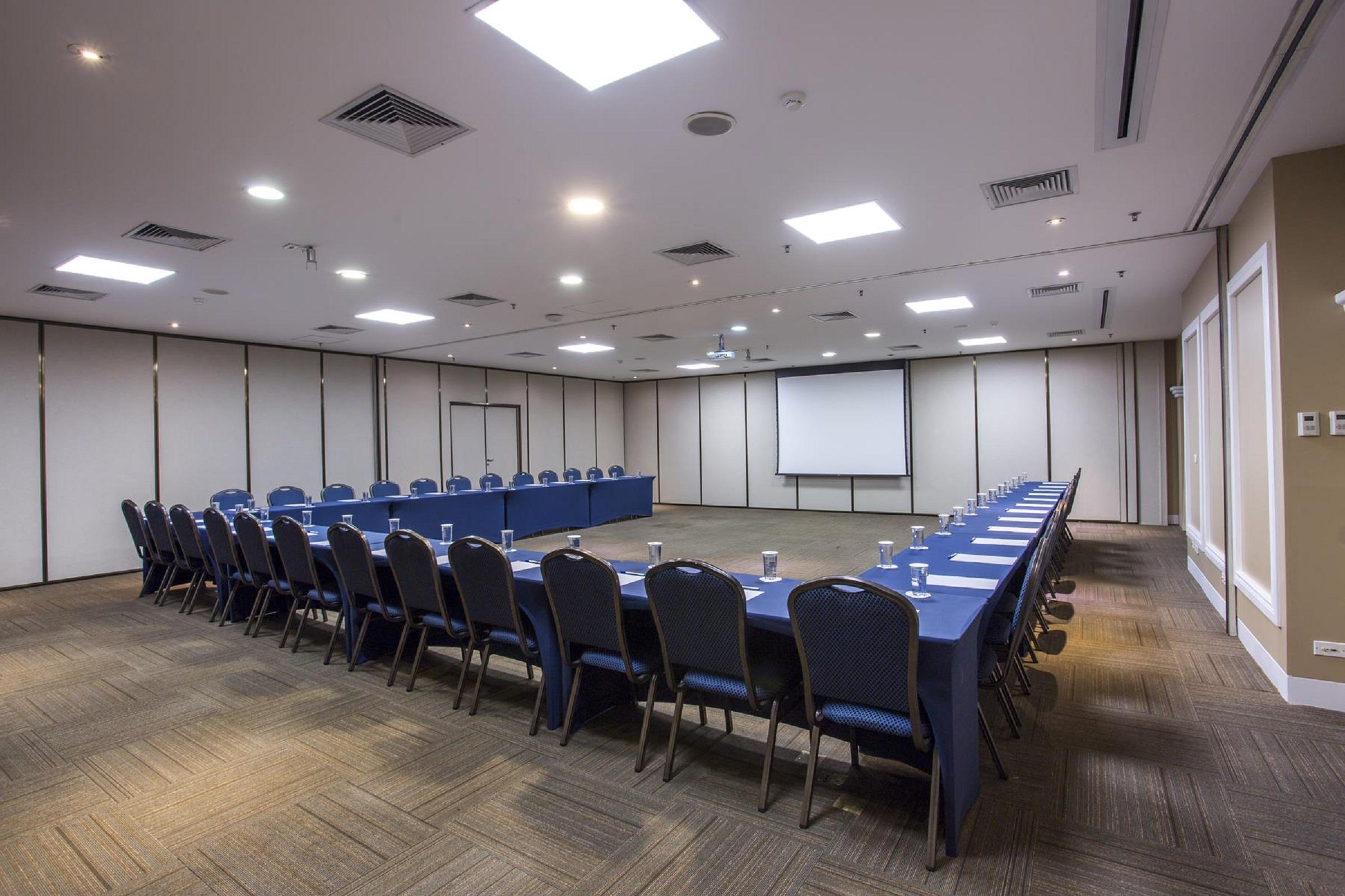 Gran Estanplaza Berrini Hotel Sao Paulo Bagian luar foto Meeting room