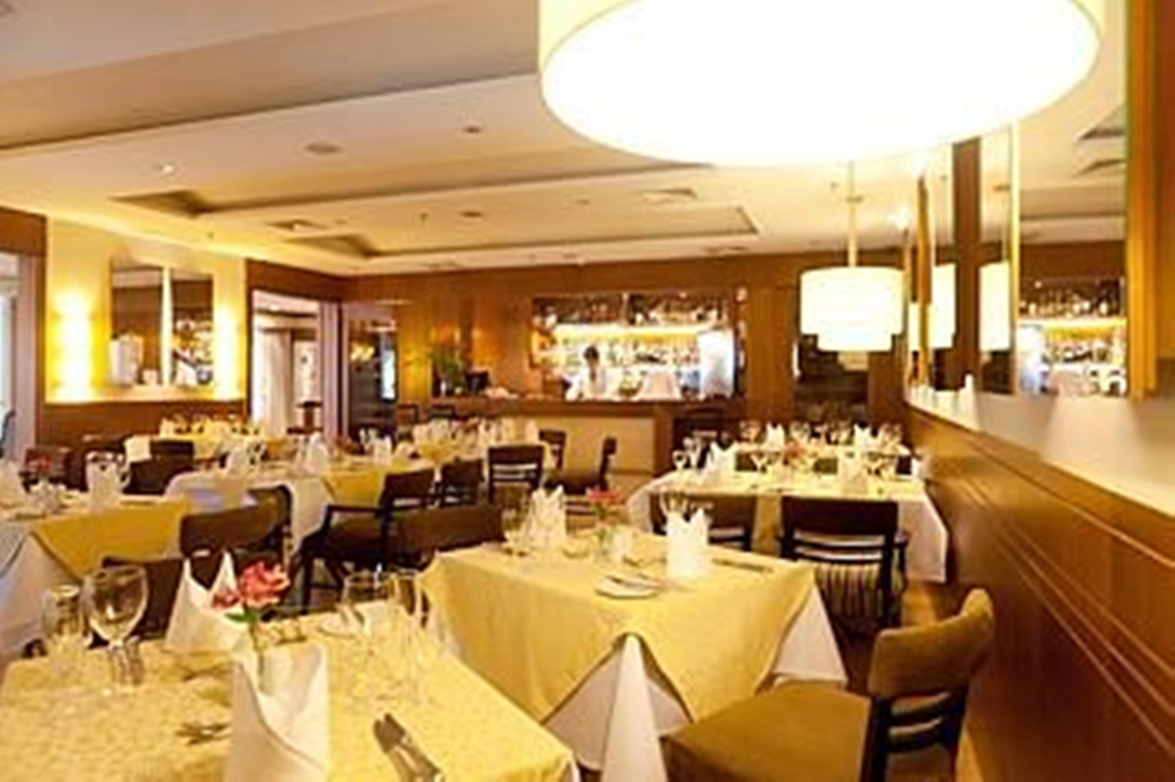 Gran Estanplaza Berrini Hotel Sao Paulo Bagian luar foto Restaurant in the hotel