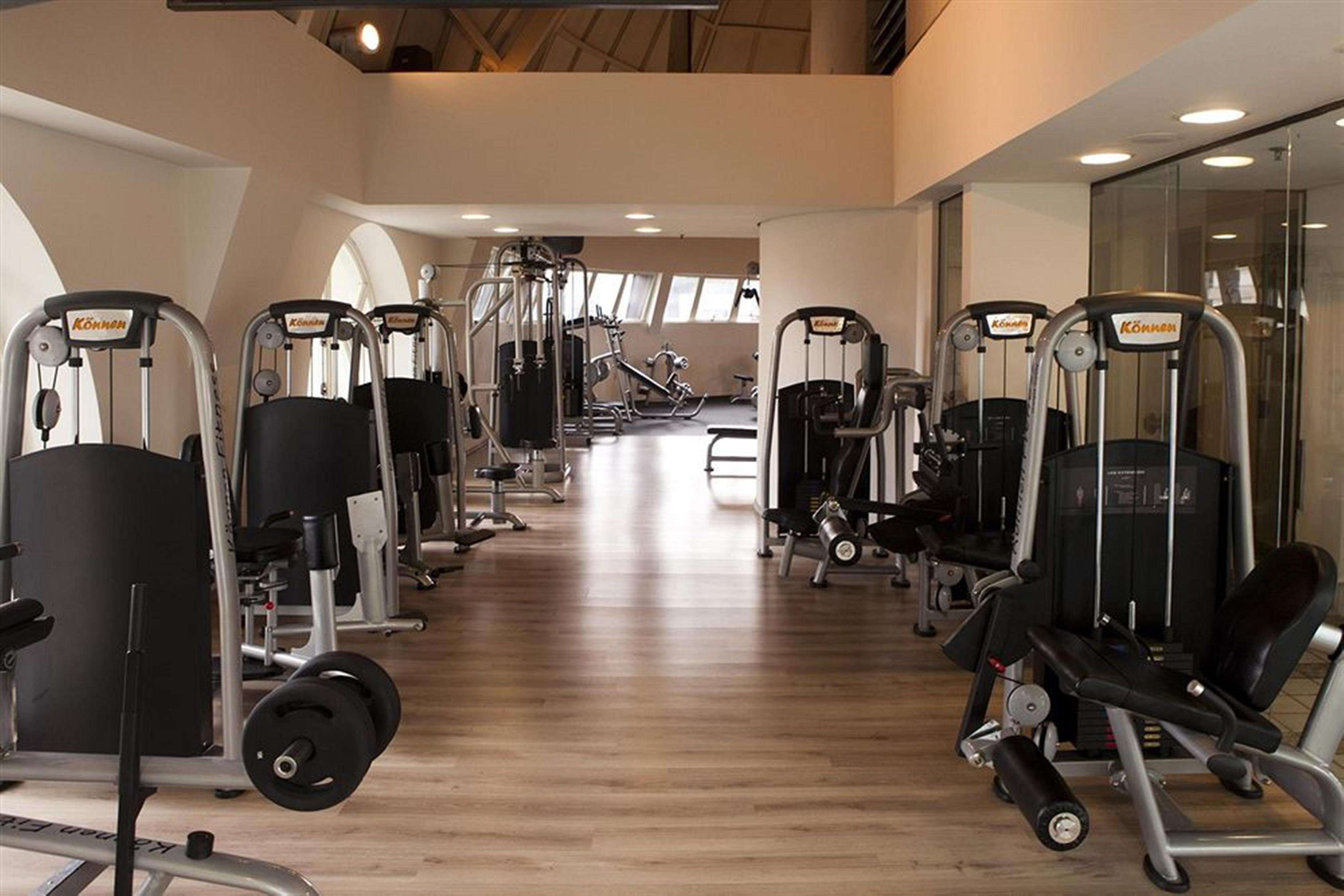 Gran Estanplaza Berrini Hotel Sao Paulo Bagian luar foto The gym at the hotel