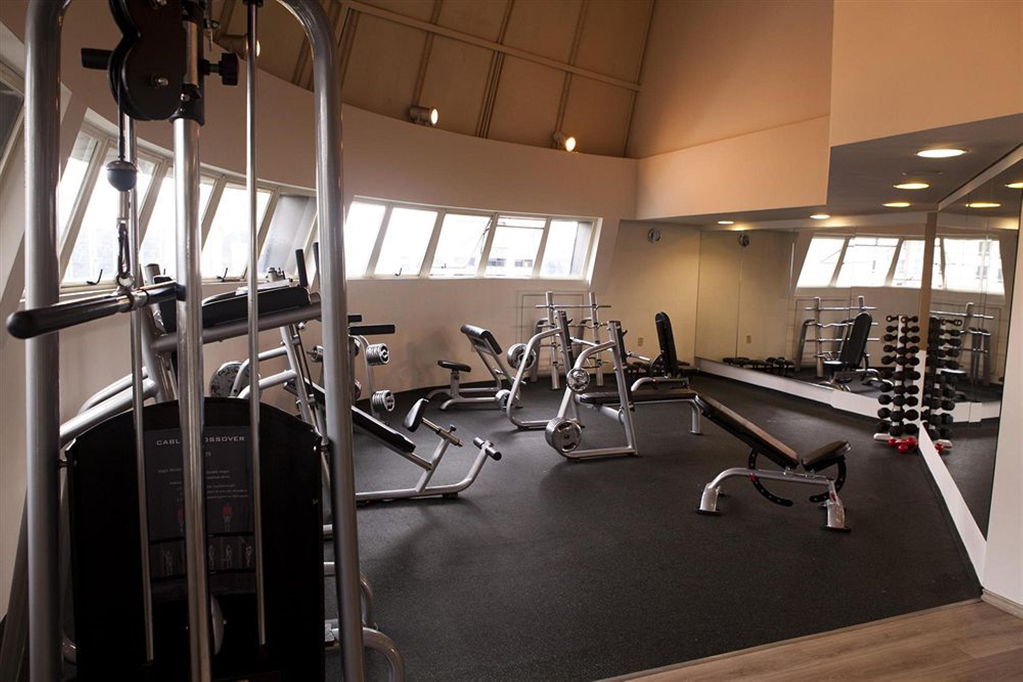 Gran Estanplaza Berrini Hotel Sao Paulo Bagian luar foto The gym at the London Business School