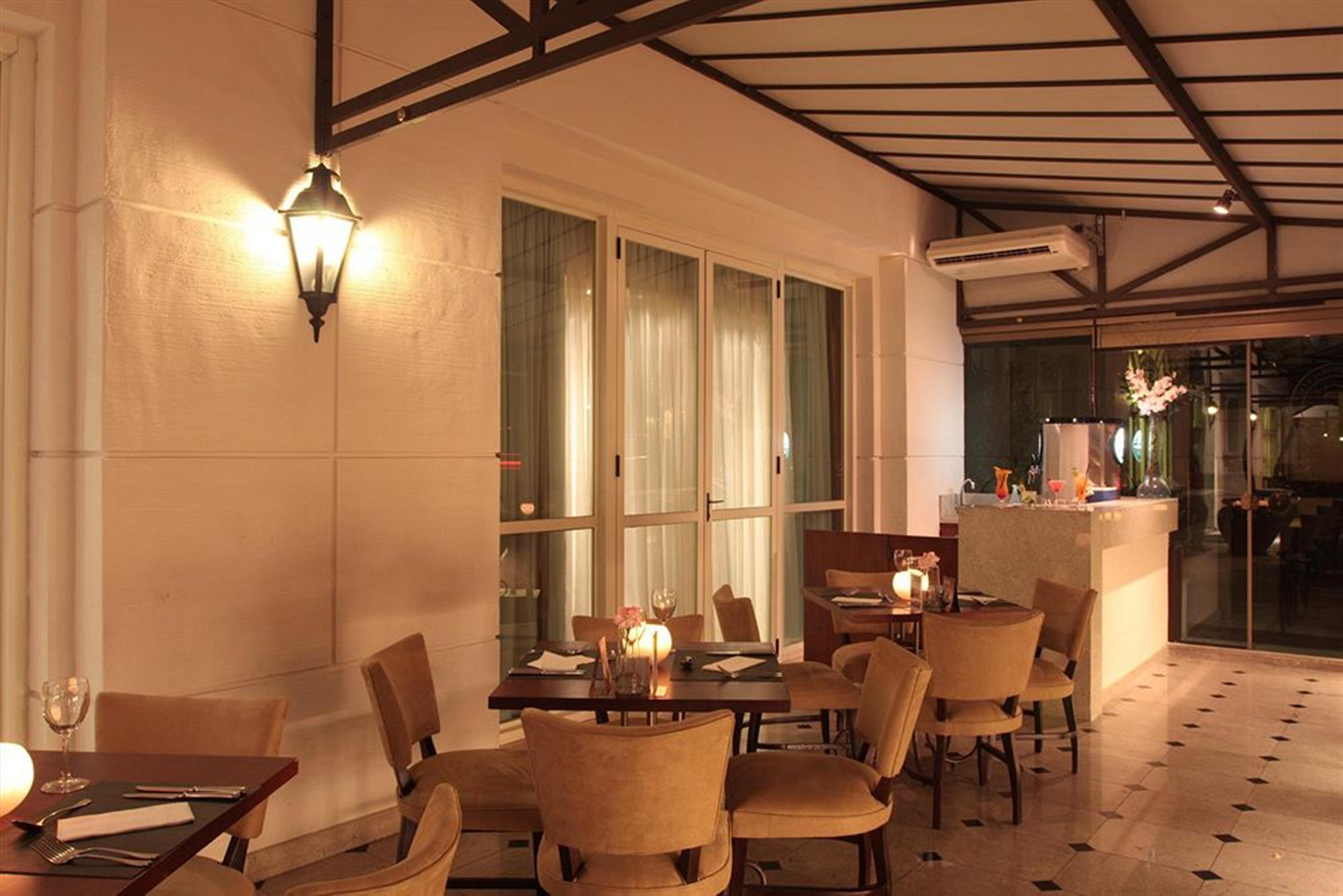 Gran Estanplaza Berrini Hotel Sao Paulo Bagian luar foto The interior of the restaurant
