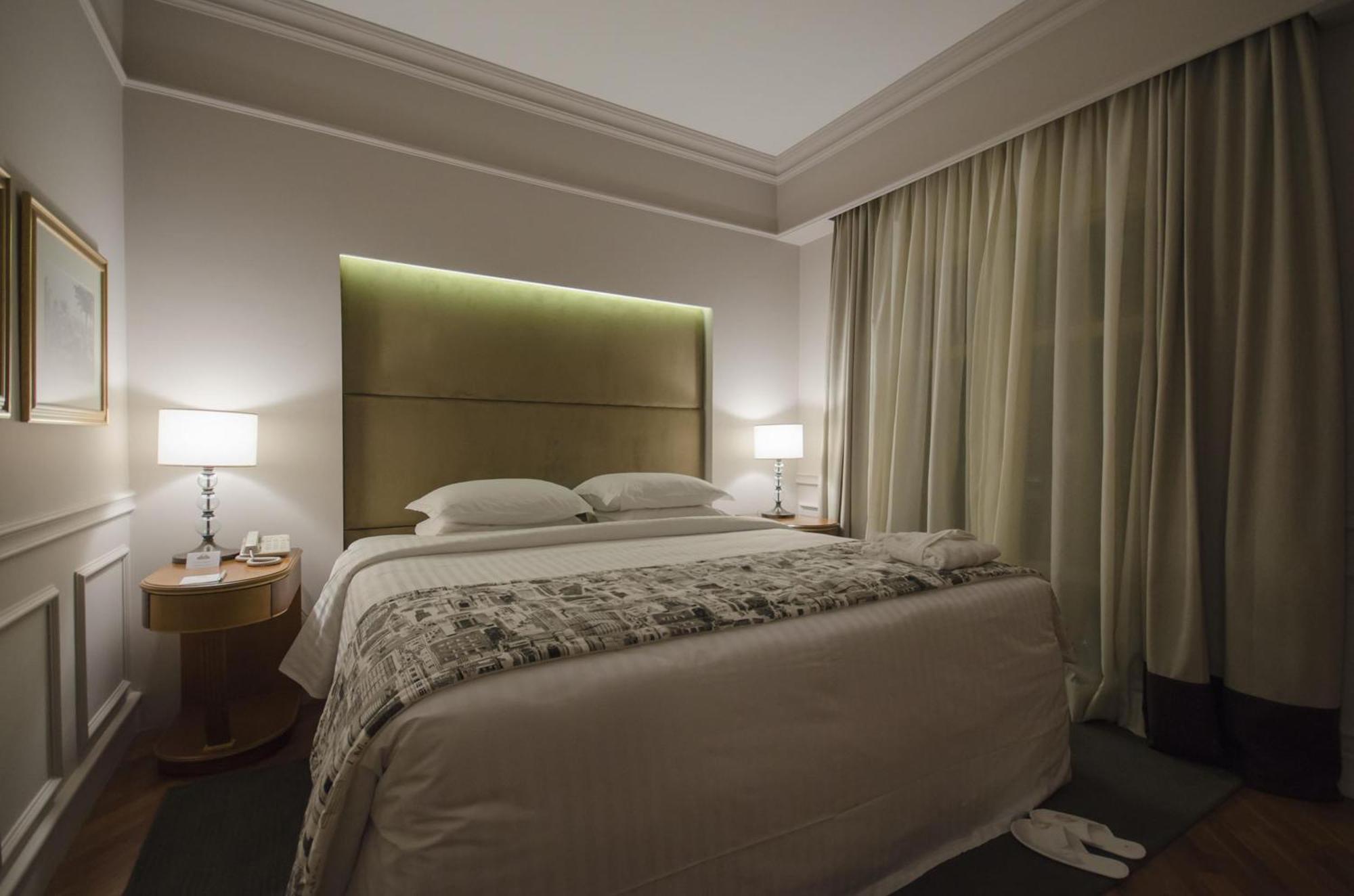 Gran Estanplaza Berrini Hotel Sao Paulo Ruang foto A bedroom at the hotel